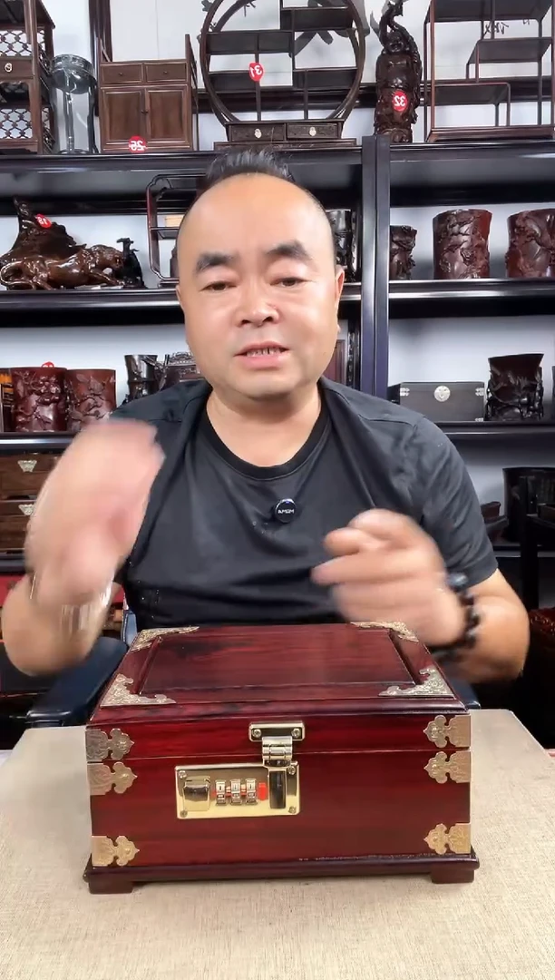 木389老李红木工艺品