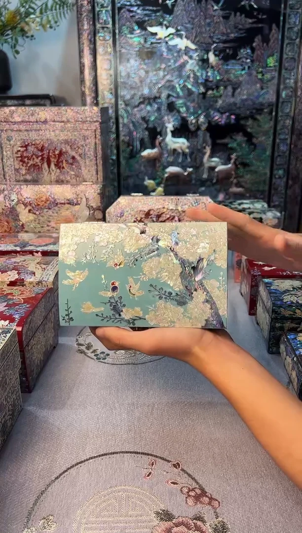 按扣绒布底·弘贝雅螺钿漆器文化馆