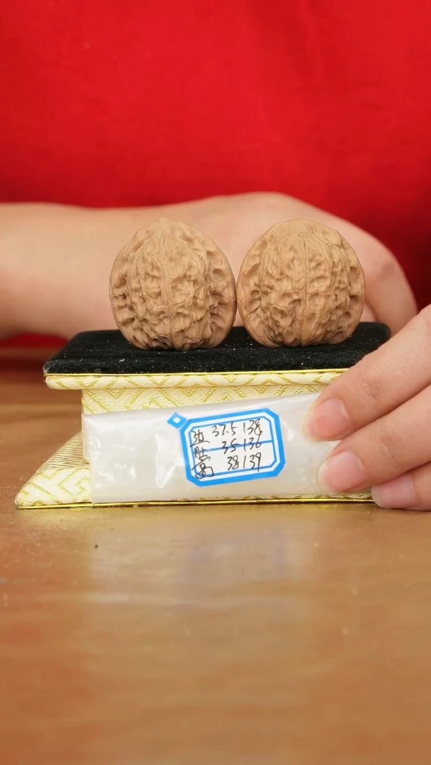 把件文玩核桃非嫁接将军帽