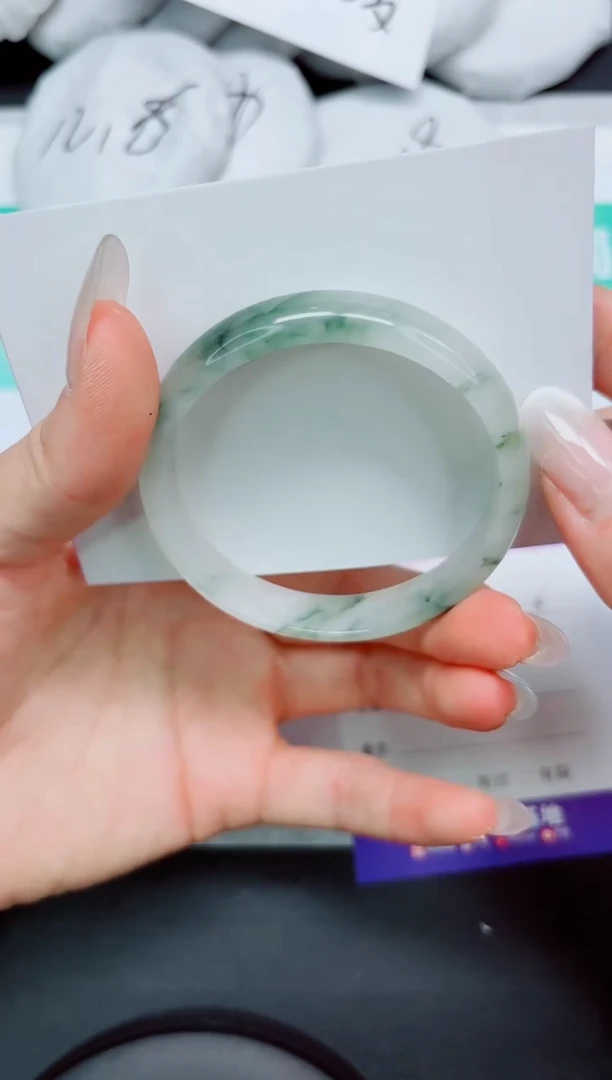 石英质玉手镯未镶嵌139/53