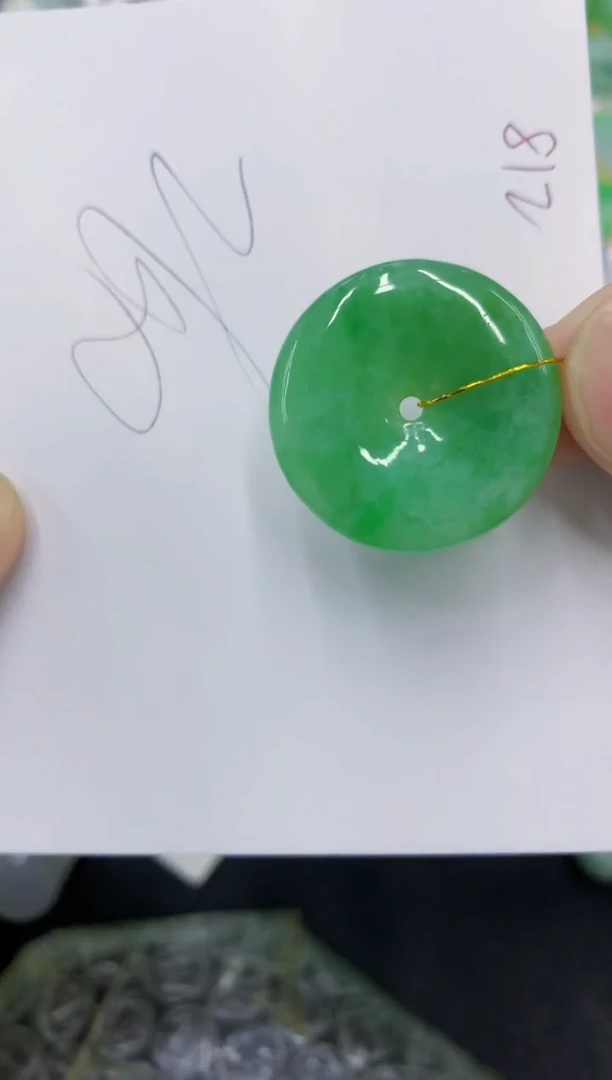 颈饰未镶嵌翡翠1111111111111