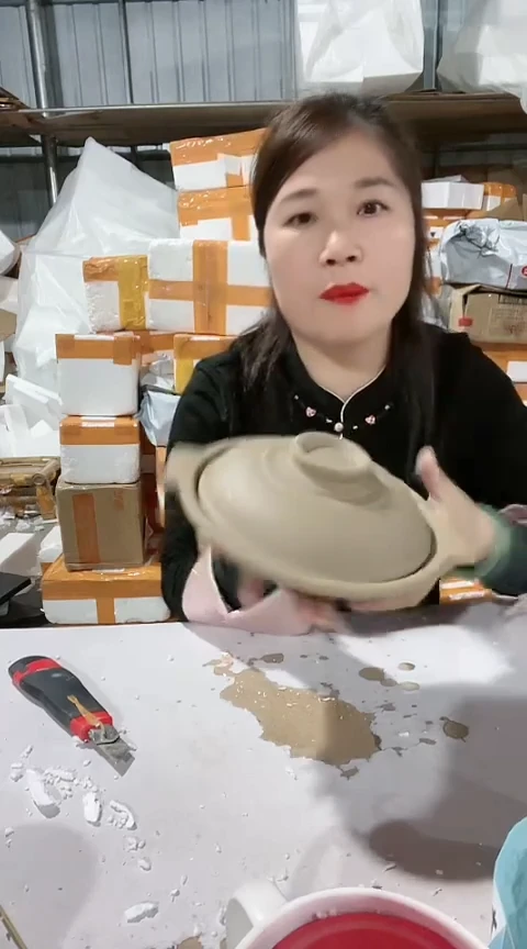 【闪购商品】瑕疵小号原陶浅煲