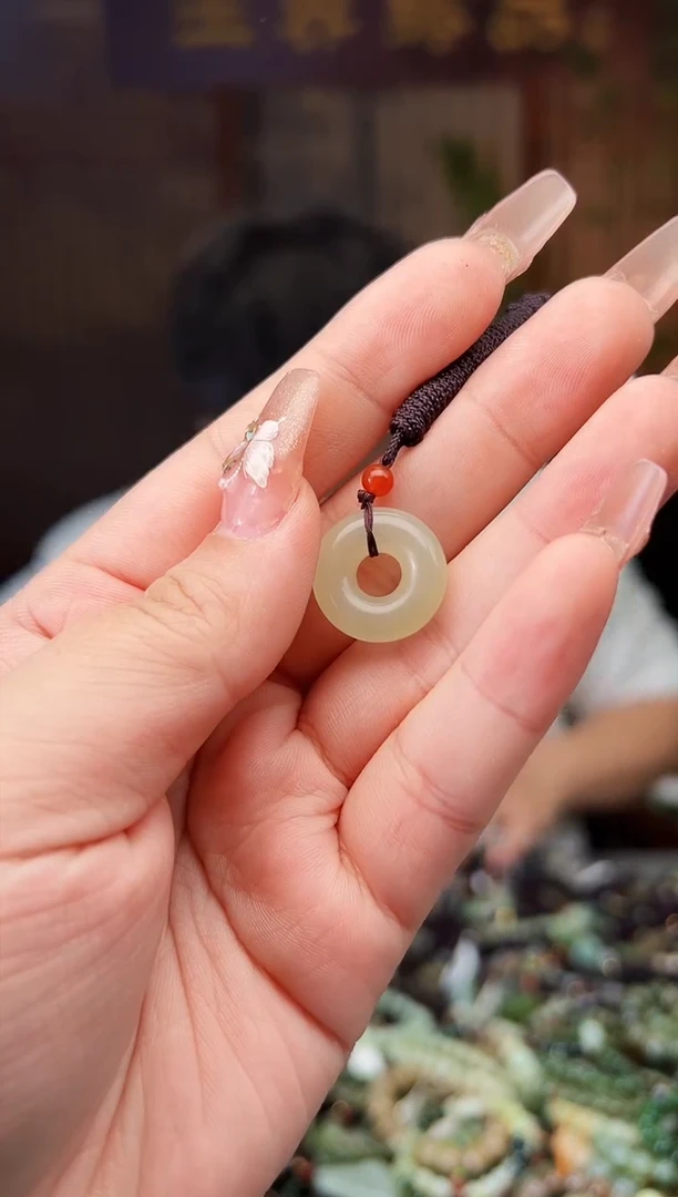 【闪购商品】和田玉颈饰未镶嵌多样性发一