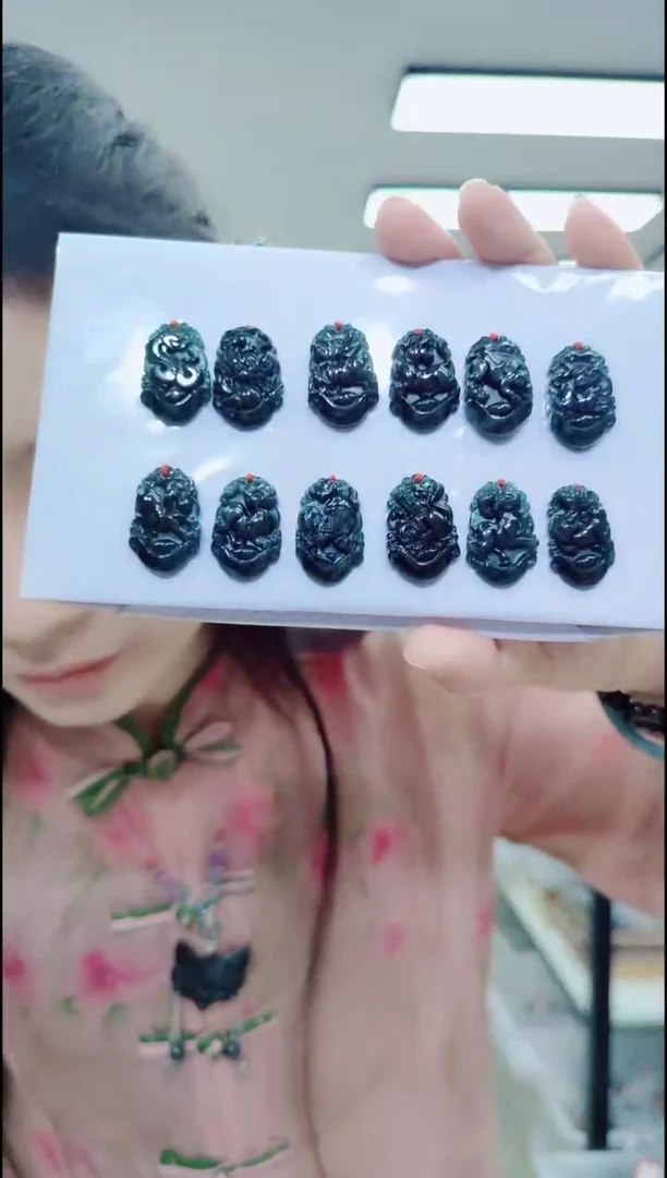 翡翠未镶嵌颈饰1150翡翠十二生肖吊坠