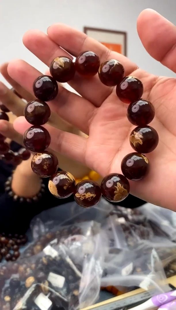 【闪购商品】琥珀珠宝奇石未镶嵌假一罚十，发一件