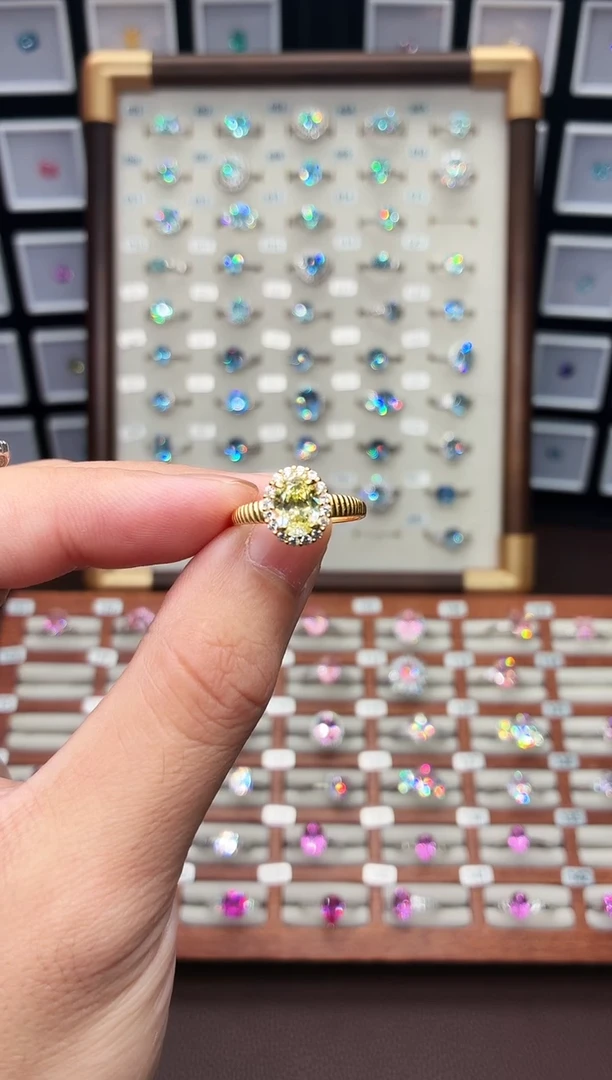 银S925镶嵌戒指金绿宝石1888