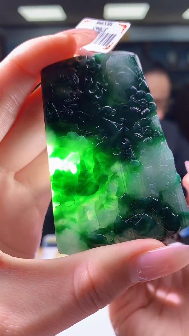 【闪购商品】定制翡翠未镶嵌8048jj-毛货挂件3