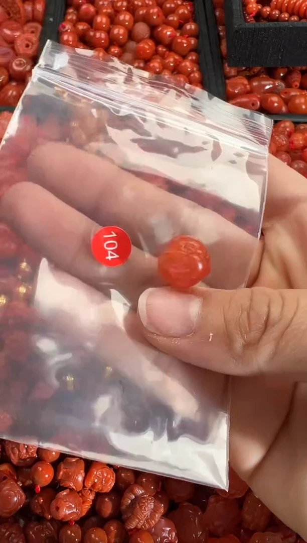 【闪购商品】南红玛瑙颈饰未镶嵌1