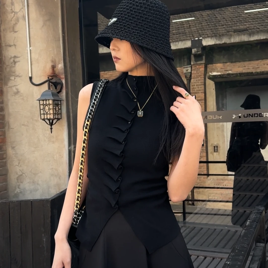 针西【赫本风上衣】高个子穿搭显瘦圆领加长无袖毛织衫S70224