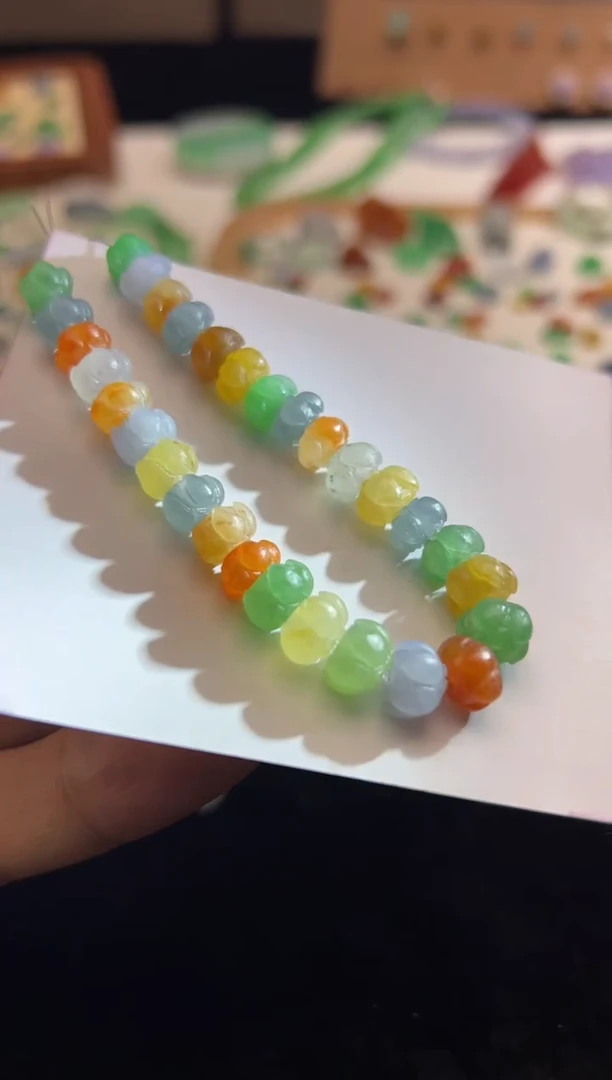 定制翡翠未镶嵌多彩莲花珠手串15800+790-xxf047