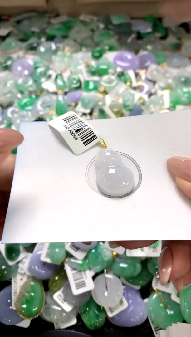 颈饰未镶嵌翡翠1111111111111111