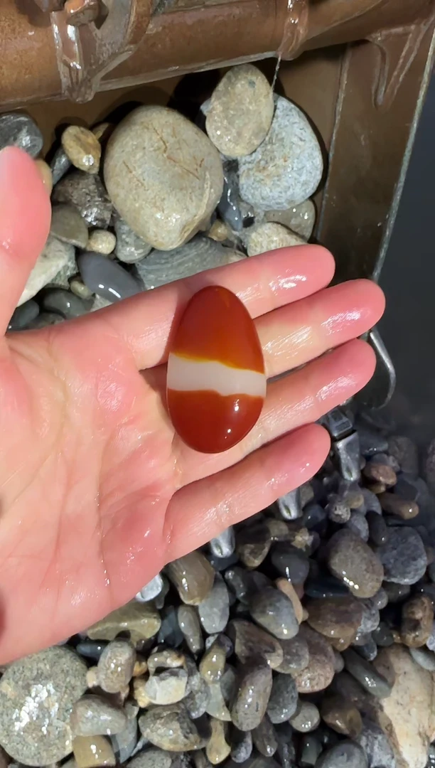 未镶嵌和田玉（糖玉）挂件68