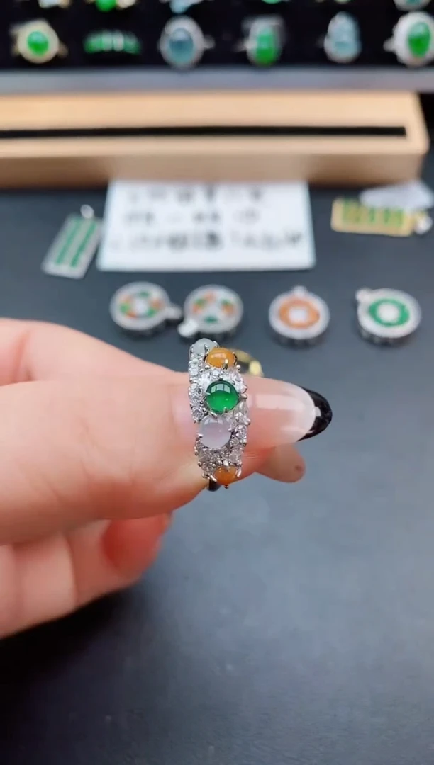 银S925镶嵌戒指翡翠1