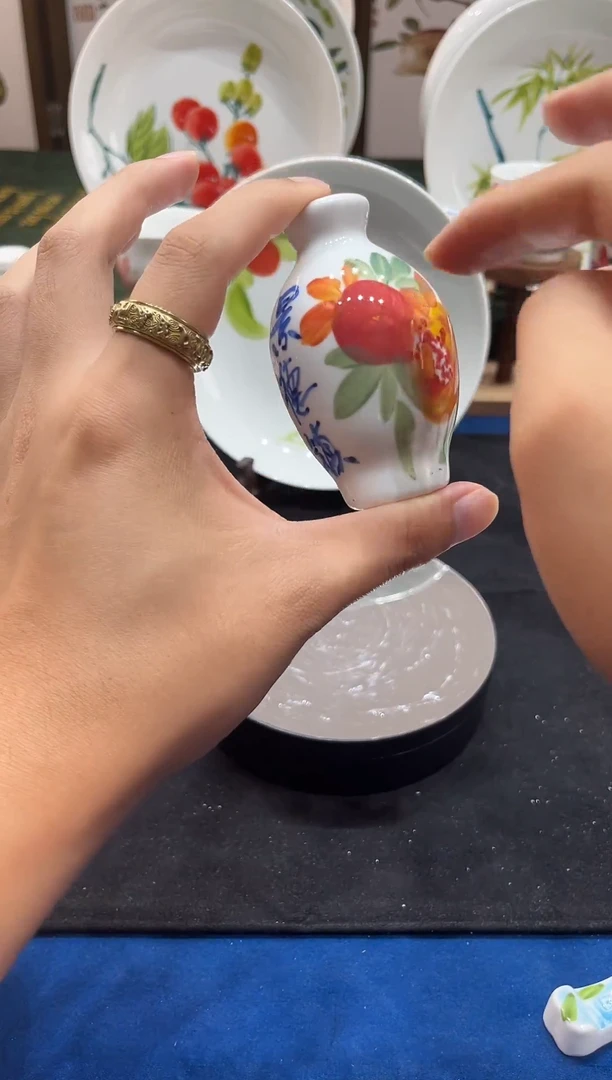 摆件景德镇手工手绘高温釉下高白泥冰箱贴