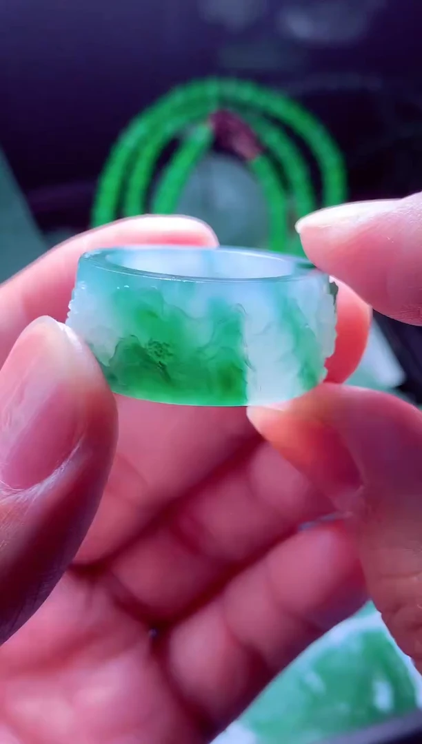 未镶嵌定制翡翠耀*#翡翠毛货定制