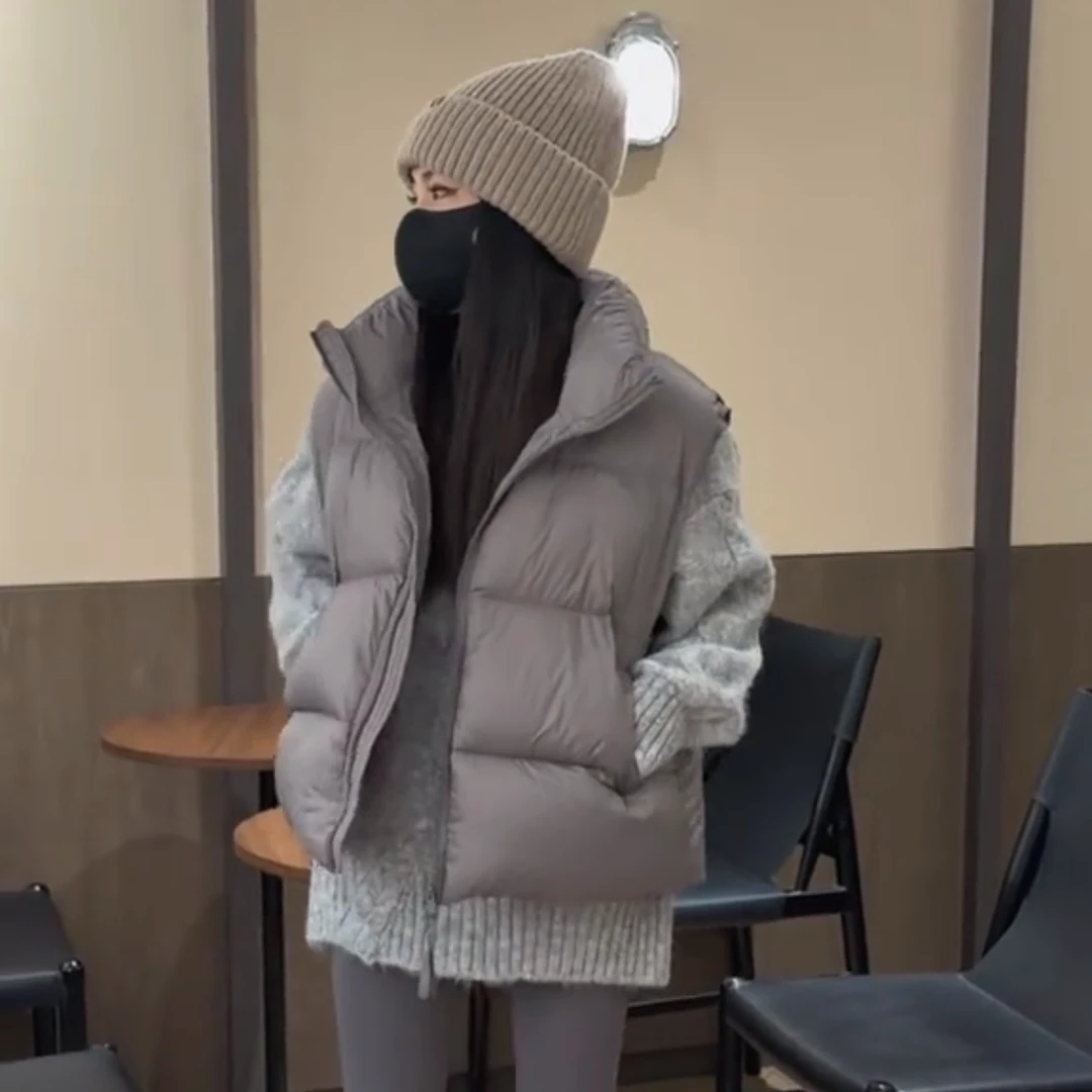 爆款高级感白鸭绒时尚马甲女装2025秋冬流行时尚洋气外穿无袖外套