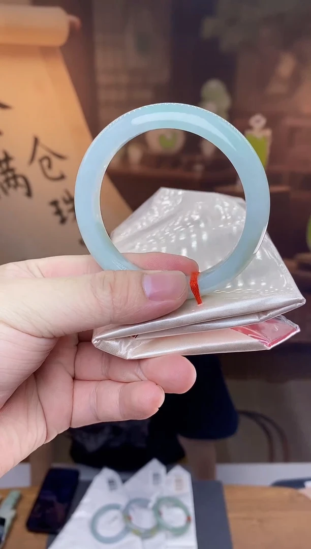 未镶嵌手镯翡翠纯天然缅甸A货翡翠手镯