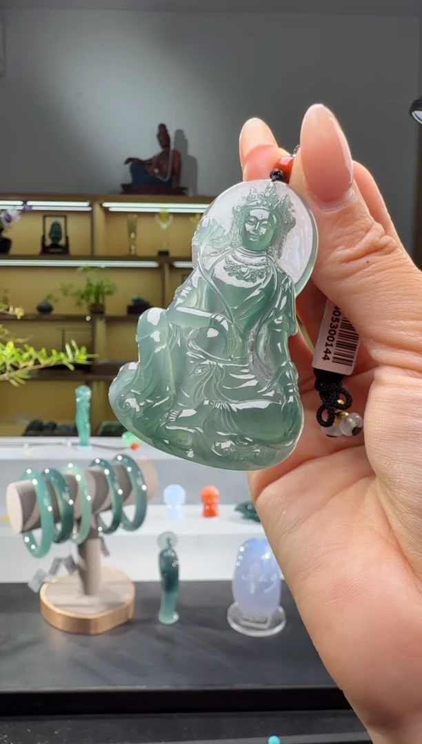 吊坠(不含链)未镶嵌翡翠大势至