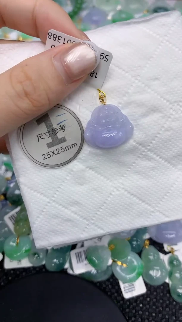 颈饰18K金镶嵌翡翠111111111