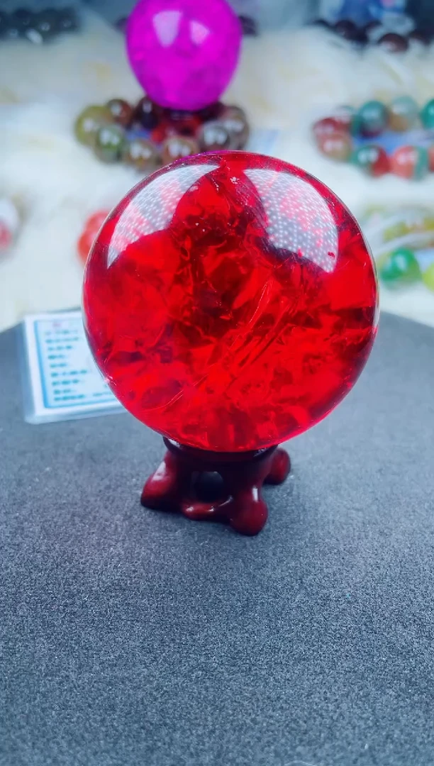 菱锰矿未镶嵌珠宝半成品红陨摆件（赠底座）