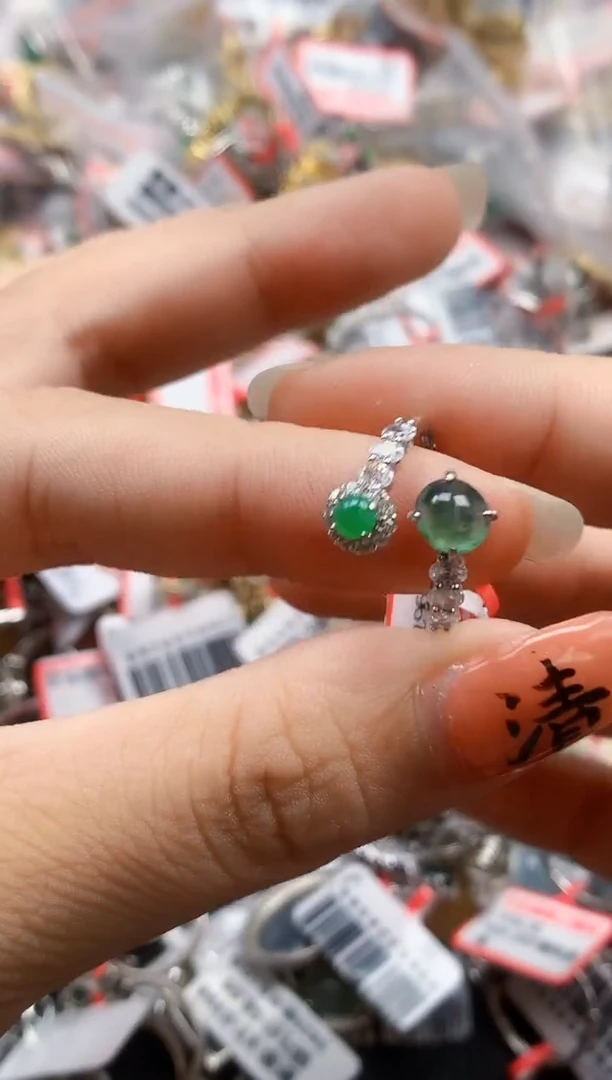 银S925镶嵌戒指翡翠天然A货缅甸翡翠