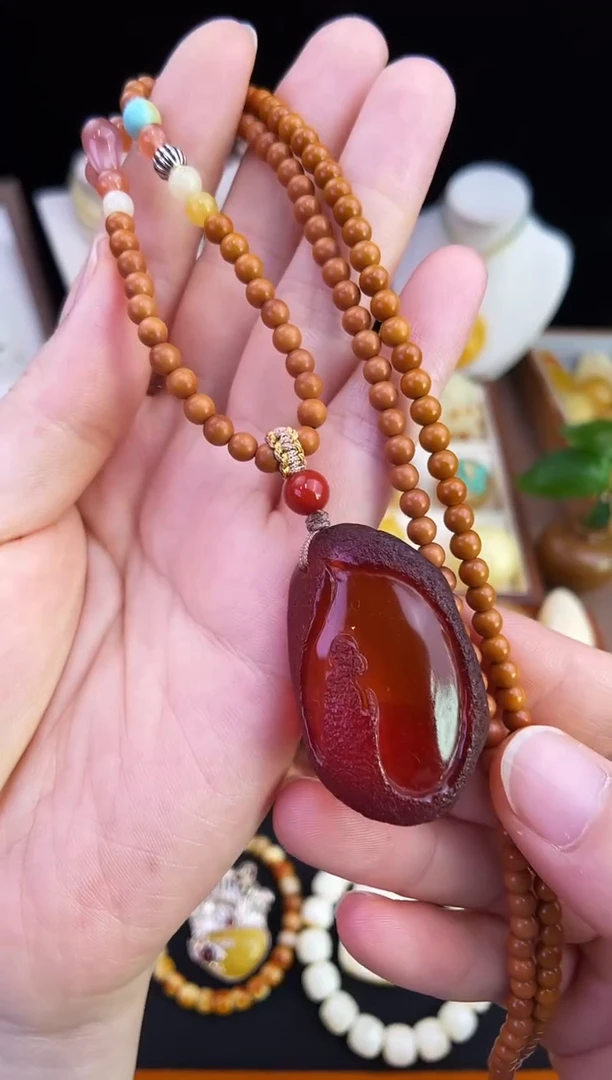 琥珀未镶嵌珠宝奇石柒月