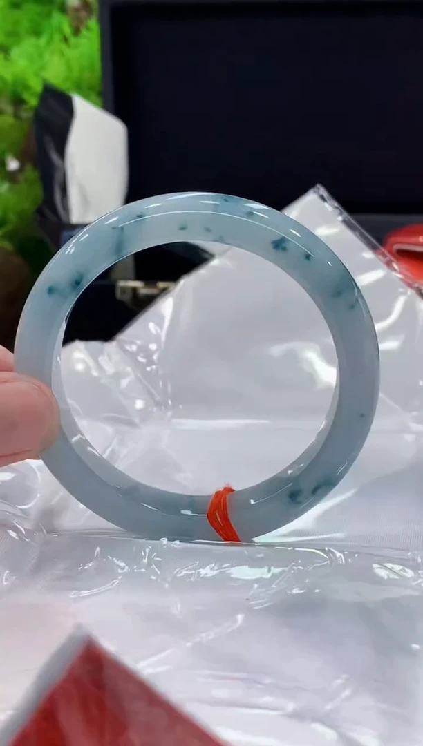 未镶嵌手镯翡翠翡翠手镯