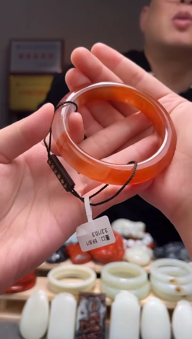 颈饰未镶嵌南红玛瑙59+