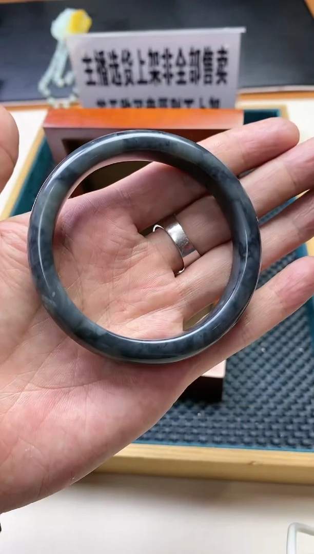 【闪购商品】和田玉其它未镶嵌多样性发货一个