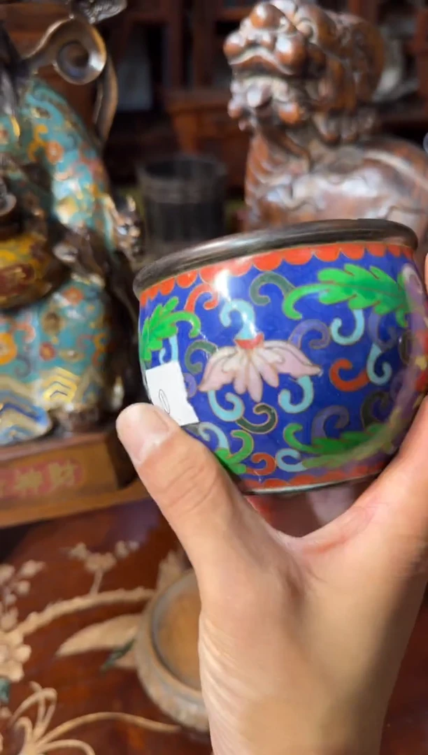 木木头款景泰蓝深蓝缸（牡丹)168