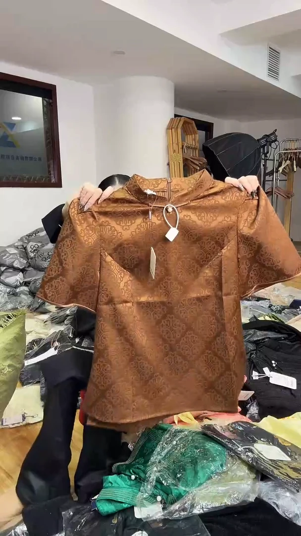 2XL码    125-135斤  半袖