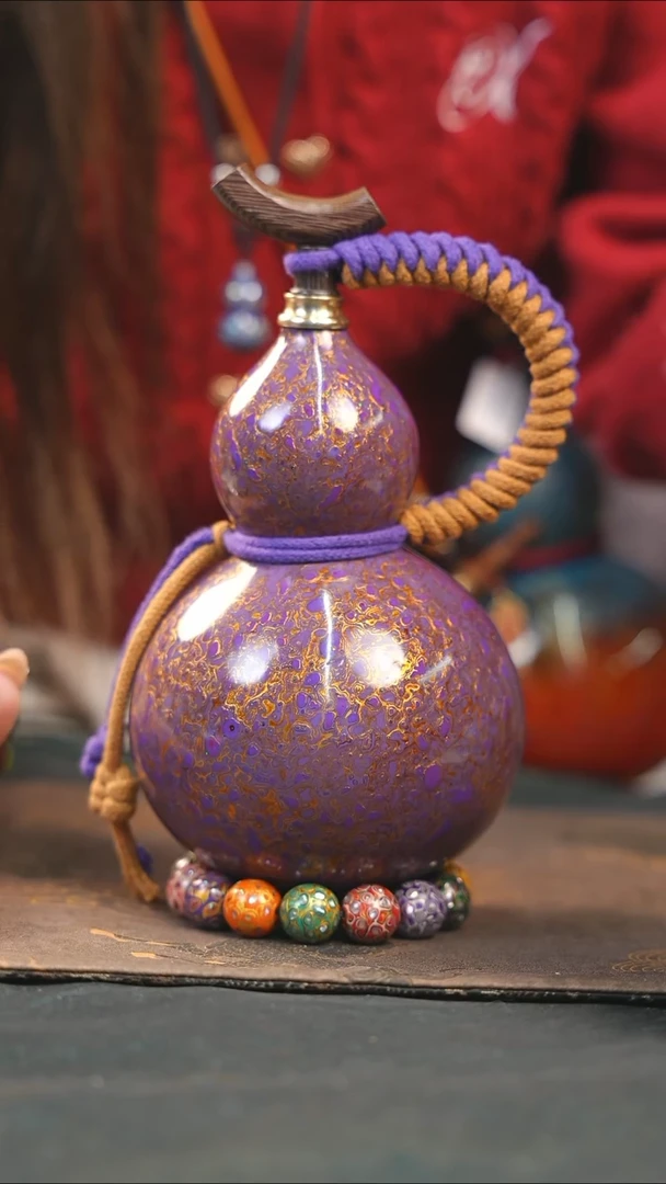 【闪购商品】WF173漆艺酒葫芦不包手串及旋转底座