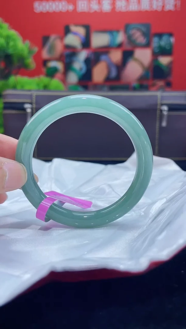 翡翠手镯未镶嵌7手镯