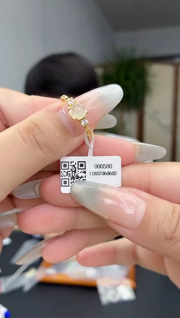 颈饰银S925镶嵌翡翠11111111111
