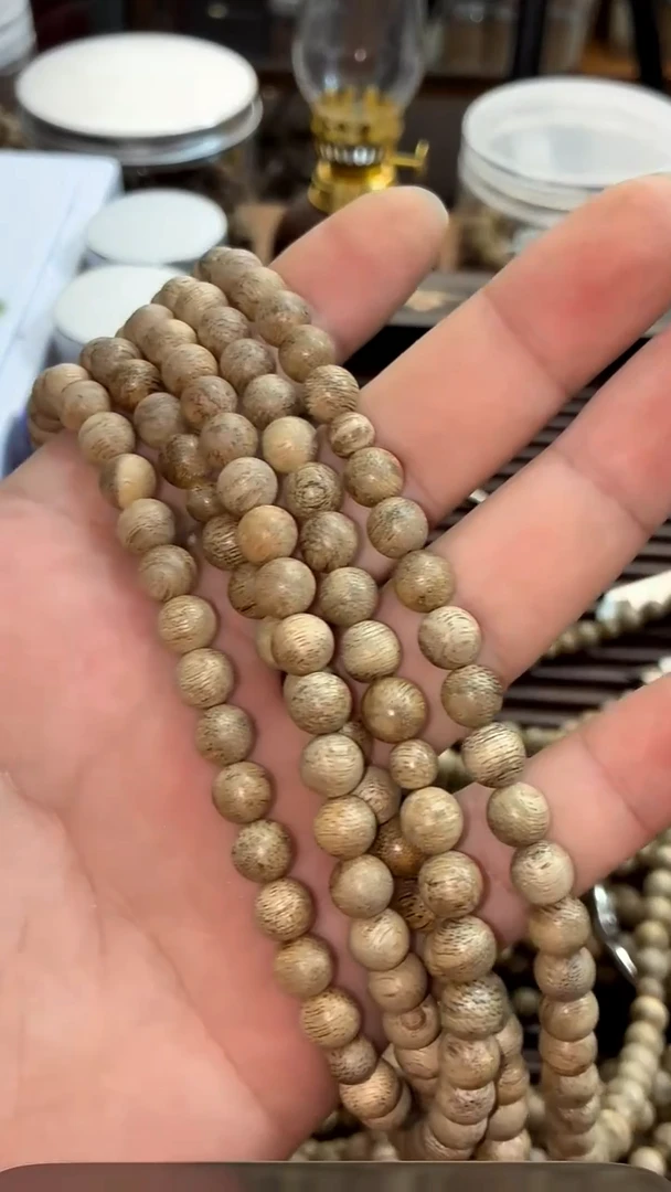 沉香手串天然国香黄油格7MM，13克，多样性发其一
