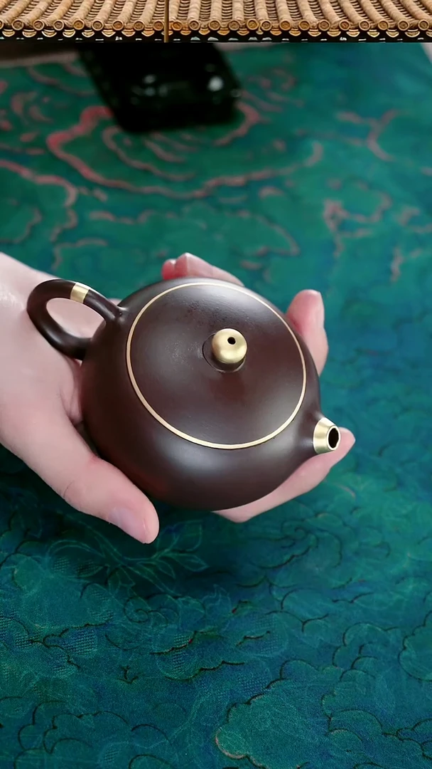 茶壶紫砂描金扁西施