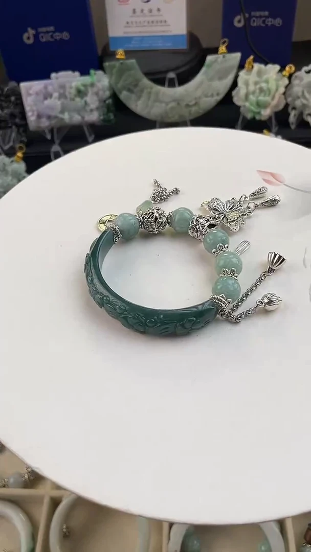 未镶嵌手链翡翠兰*手工定制默认微瑕主播介绍为准