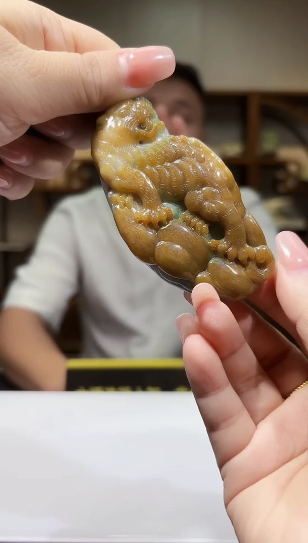 定制翡翠未镶嵌19/0819/C/发其一件/仿古