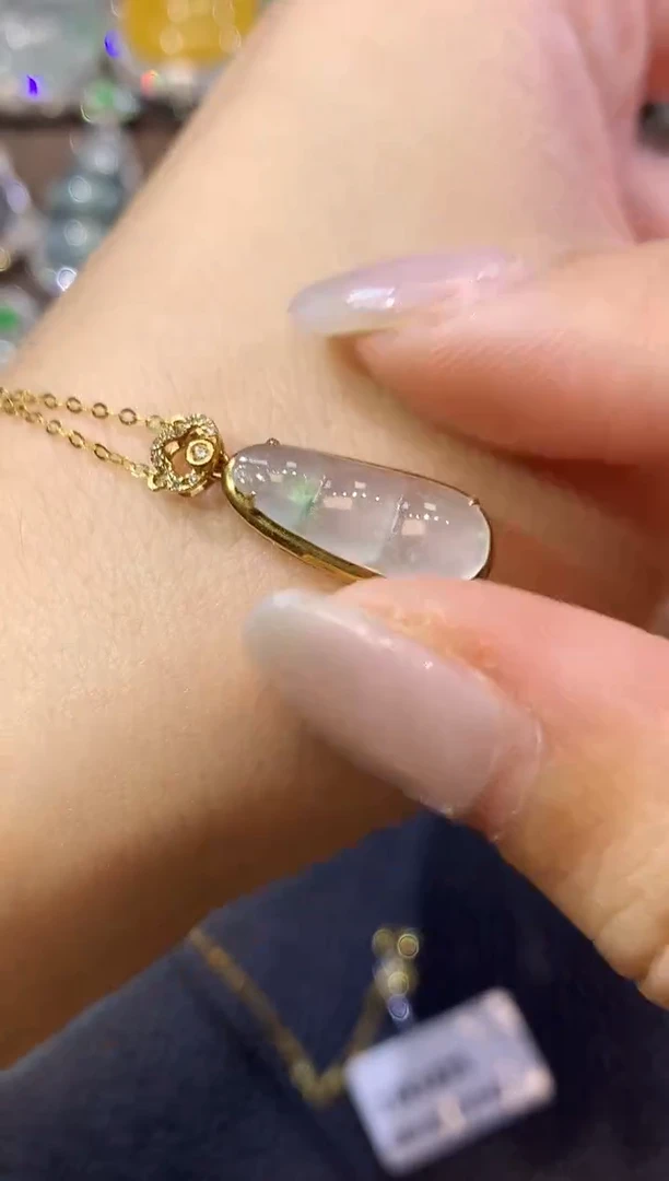 翡翠18K金镶嵌套链D2一件