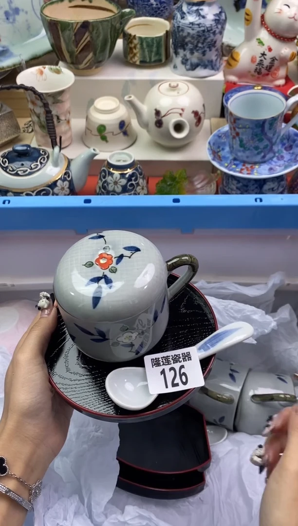 【闪购商品】瓷片隆莲瓷器欢迎大家