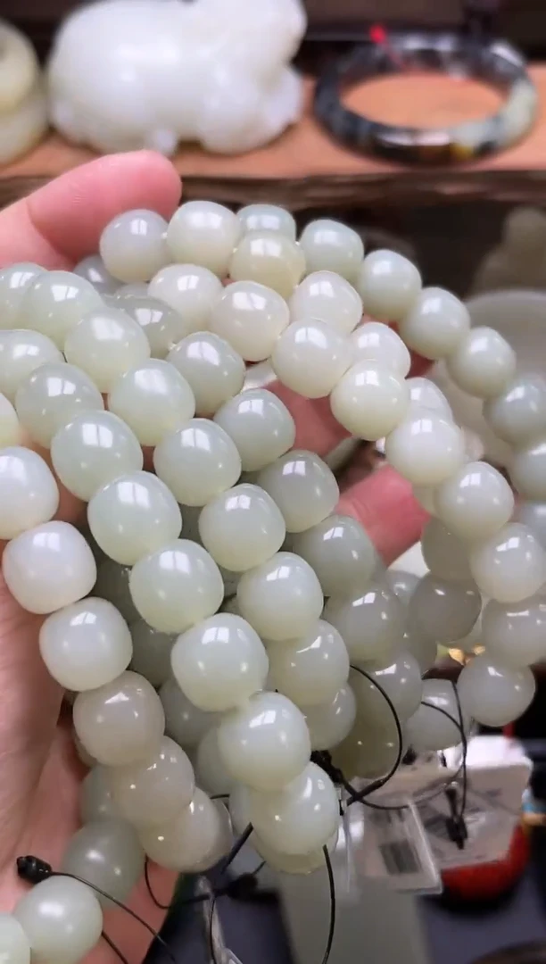 【闪购商品】和田玉手串未镶嵌卡12且末青白玉老型 多样性发一