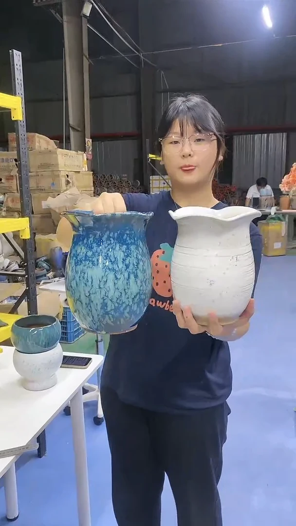 宜兴紫砂粗陶花瓶13