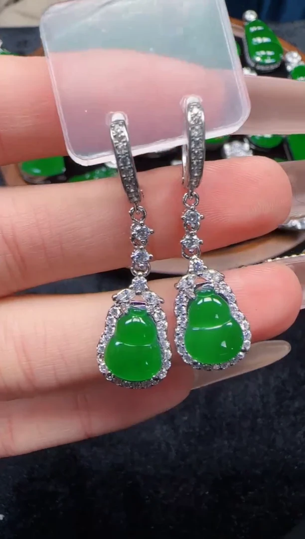 未镶嵌定制翡翠翡翠耳钉135