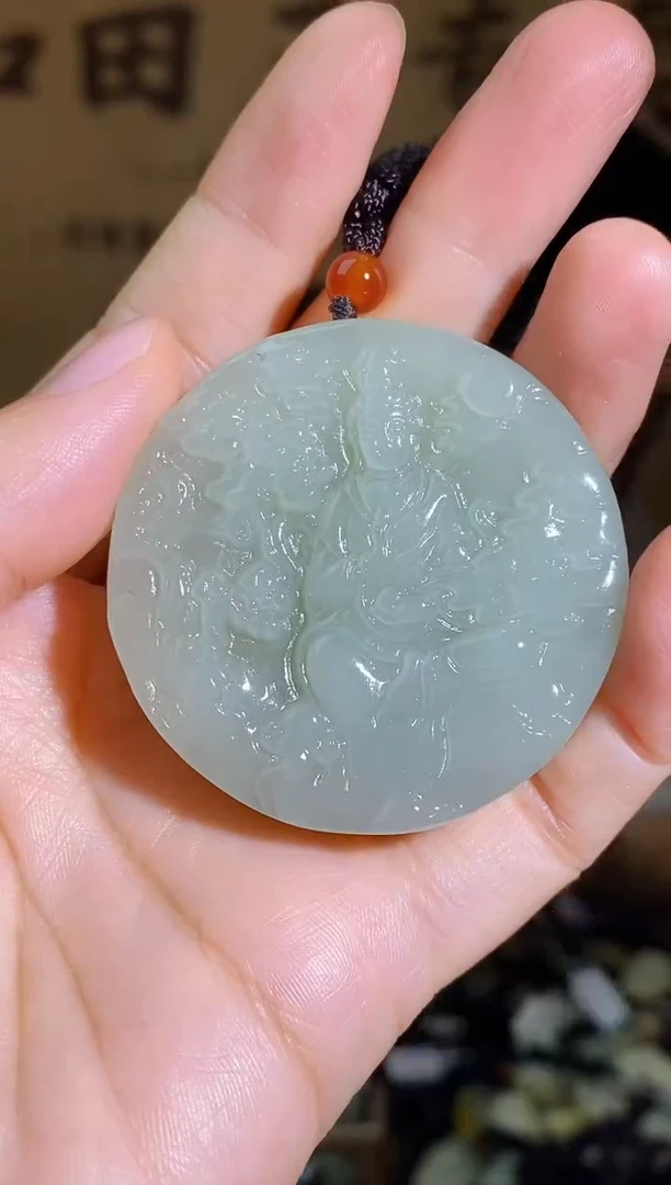 颈饰未镶嵌和田玉1