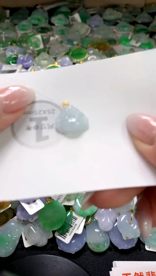 颈饰未镶嵌翡翠1111111111111111