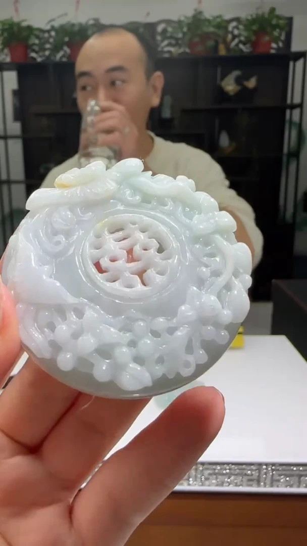 【闪购商品】翡翠颈饰未镶嵌天然翡翠A货吊坠