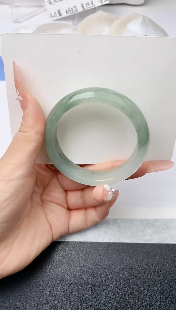 石英质玉手镯未镶嵌w65-PA