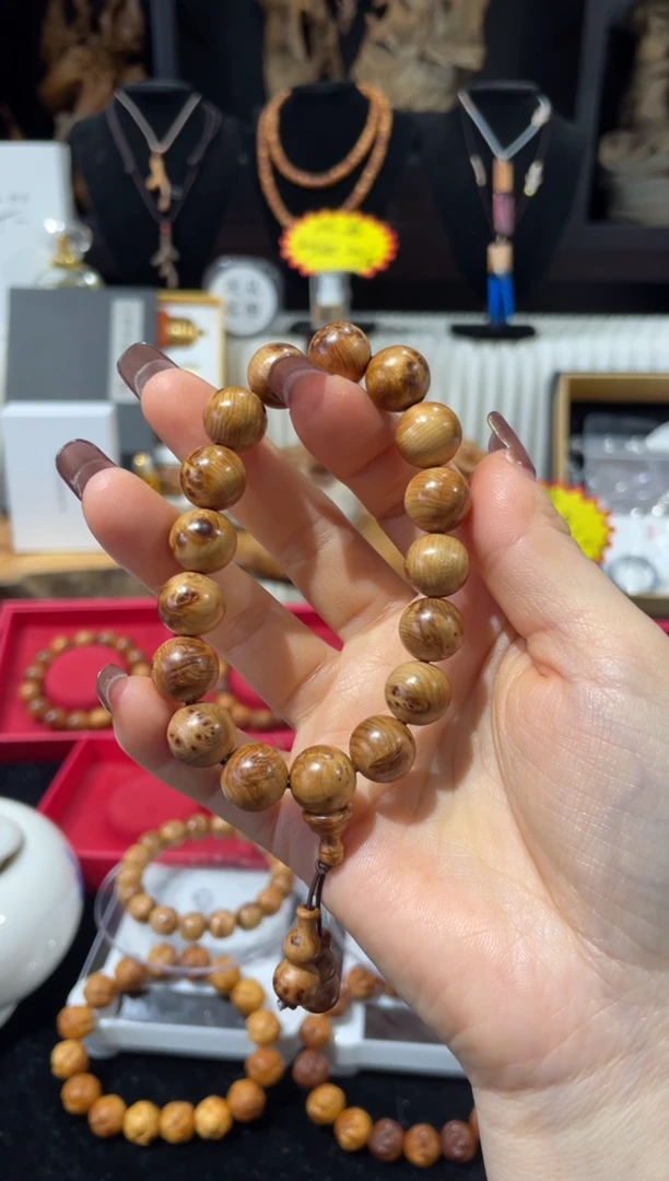 崖柏1.2榴花太行崖柏陈化料