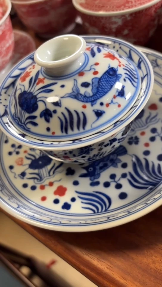 柴窑青花釉里红鱼藻三才盖碗