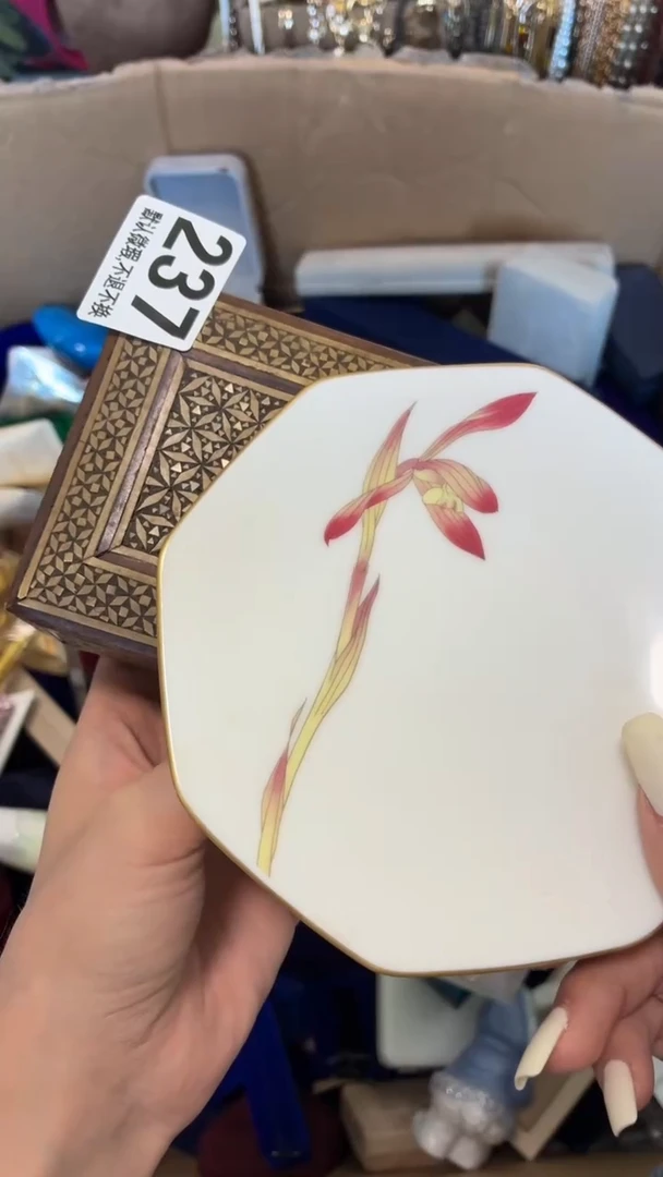 瓷片小*白好漂亮的瓷器】】】】】】